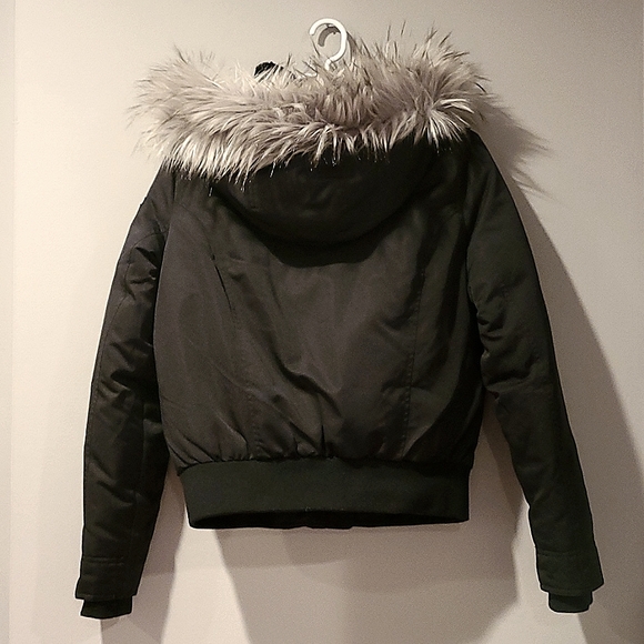 Ultimate Down Jacket - Picture 4 of 8